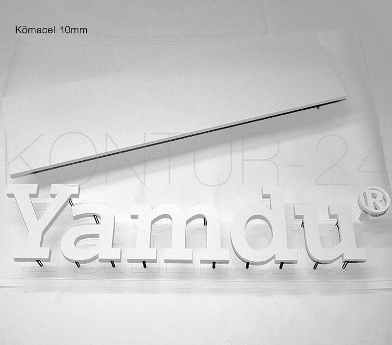 Leuchtbuchstaben PVC Kömacel 10mm weiß / LED-Rückleuchter