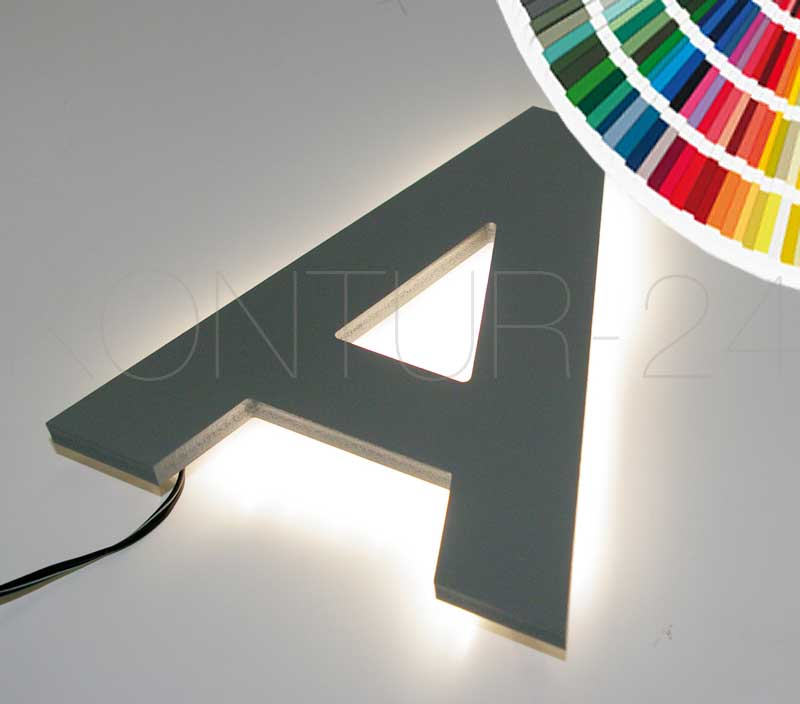 Leuchtbuchstaben Kömacel 10mm lackiert / LED-Rückleuchter